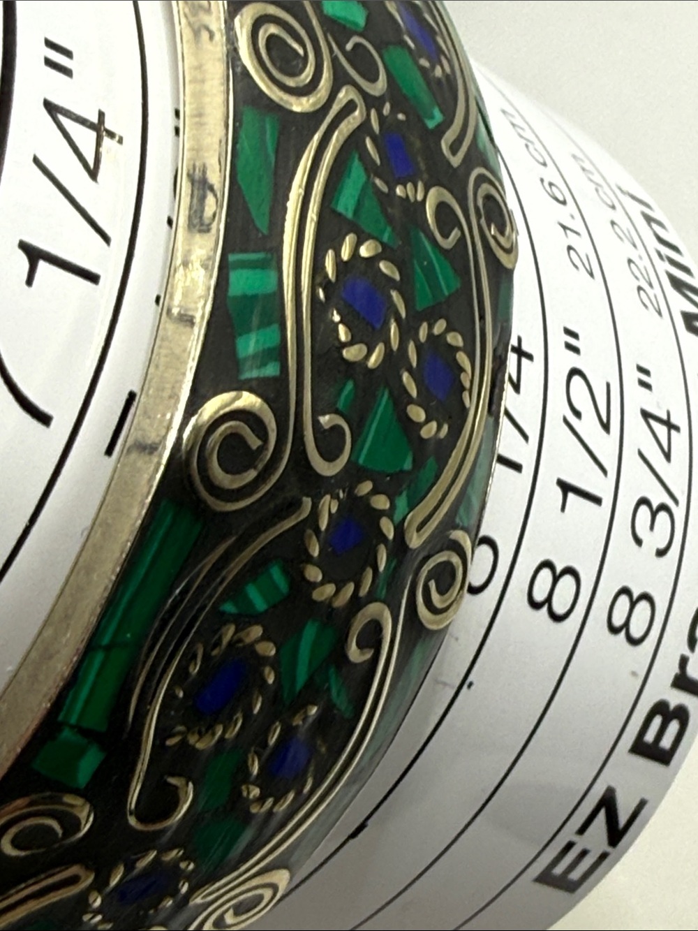 Exceptional vintage Green Blue Inlay mosaic raised luxurious Cuff Bracelet ⭐️ - Picture 15 of 16